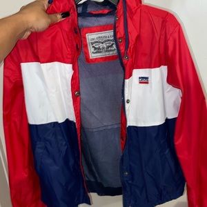 LEVI WINDBREAKER